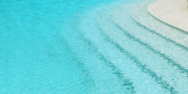 Rehabilitación / Reformas de Casas Villanueva del Trabuco · Instalación de Piscinas